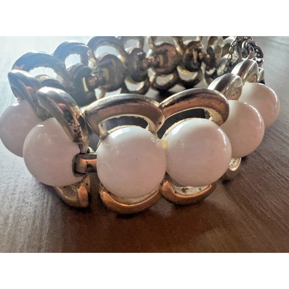 Vintage Monet White Cabochon Bracelet Gold Link Bracelet 7.5"‎ Signed Monet MCM